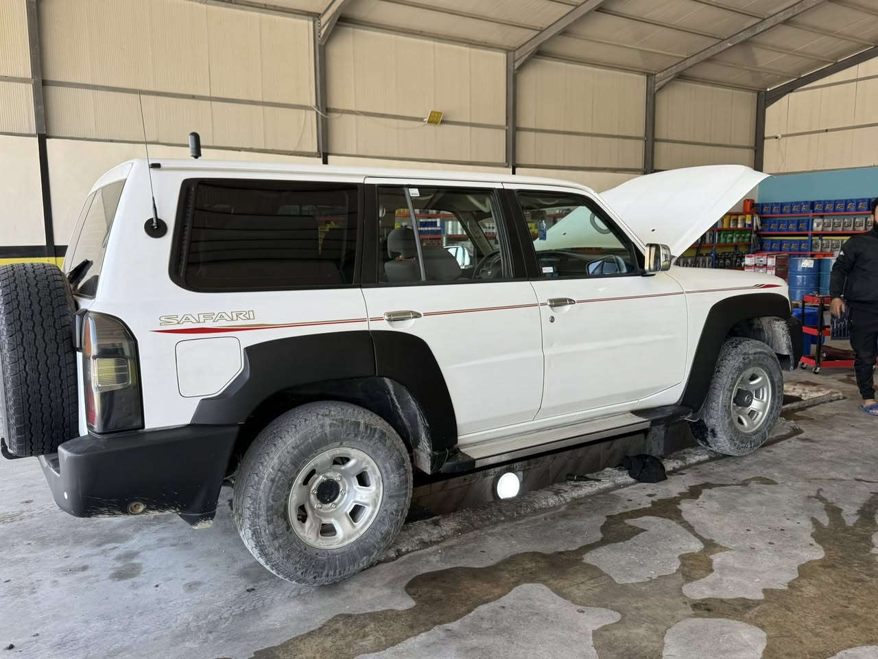 السلام عليكم نيسان بترول للبيع رقم بغداد موديل 2014 سياره جديده حيل سعر 245 سياره جاهزه ‭0780 478 0448‬
