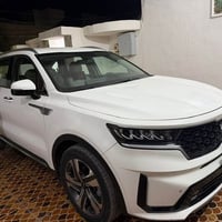 سورنتو موديل 22  سليندر 4محرك 2500  السيارة فول عدا بانوراما كامره خلف...