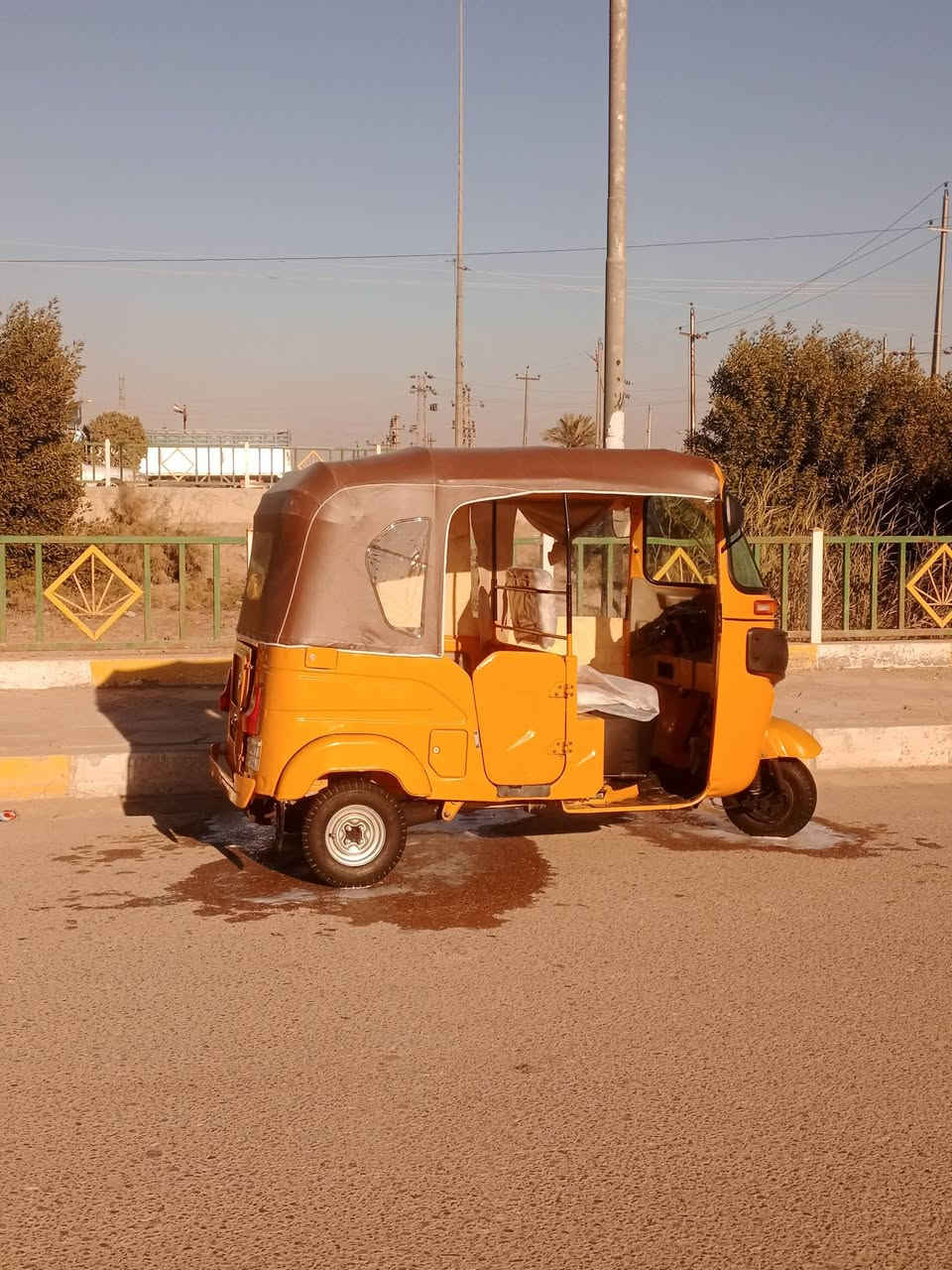 سلام عليكم تكتك البيع موديل 22شهر 4رقم ذي قار كفاله عامه مكينه وكشر مكان ناصريه قلعة  9250وبيهه مجال ***********خاص ما جاوب
