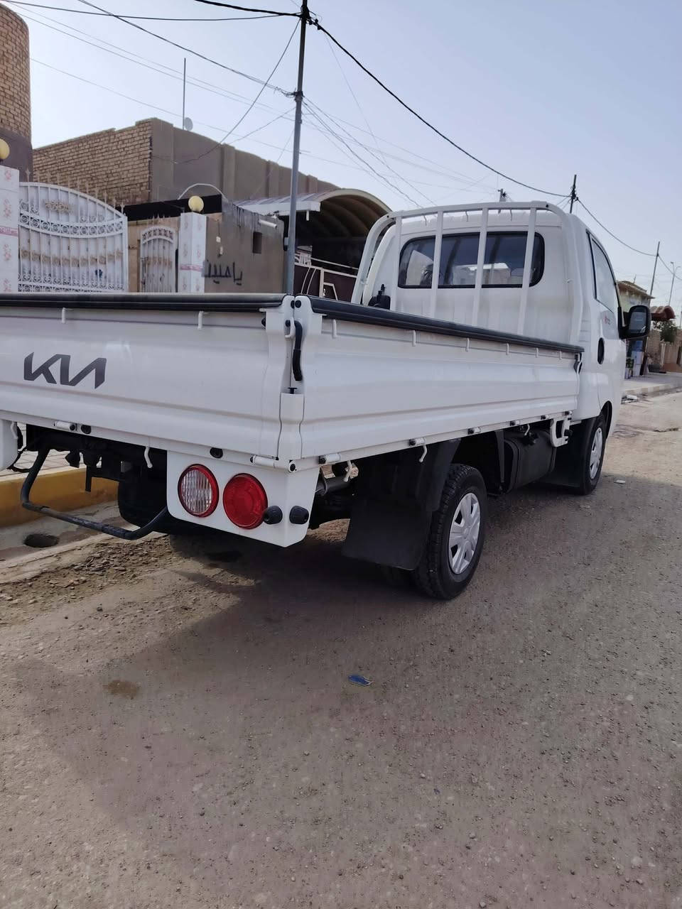 سلام عليكم للبيع كيا حمل نثيه موديل 2026 زيرو رقم قادسيه بسمي السياره فول سستم الشكل الجديد ضمان الشركة الدولية مكان ديوانية بيع اومروس ***********
