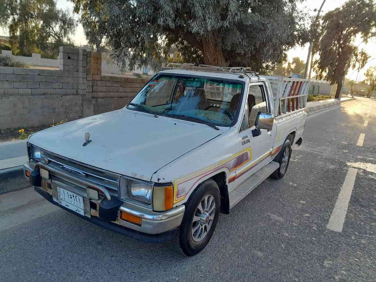 سلام عليكم 
تويوتا بيكم موديل 1988 رقم ديالى باسمي سنويه لحد 28 
محرك حاويه و كير جديد كير ٥ نمر  
صدر كهربائيات  تخم تايرات  منضومه  تبريد كامله باقي بس ع شحن الغاز  سنتر أبواب  شاشه بلوتوث  و سستم سماعات  
محجر بدي السياره جاهزه ع اخر 
السعر 48 ورقه و بيها مجال   مكاني ديالى بعقوبه للإستفسار الاتصال ع رقم ***********  متوفر واتساب
