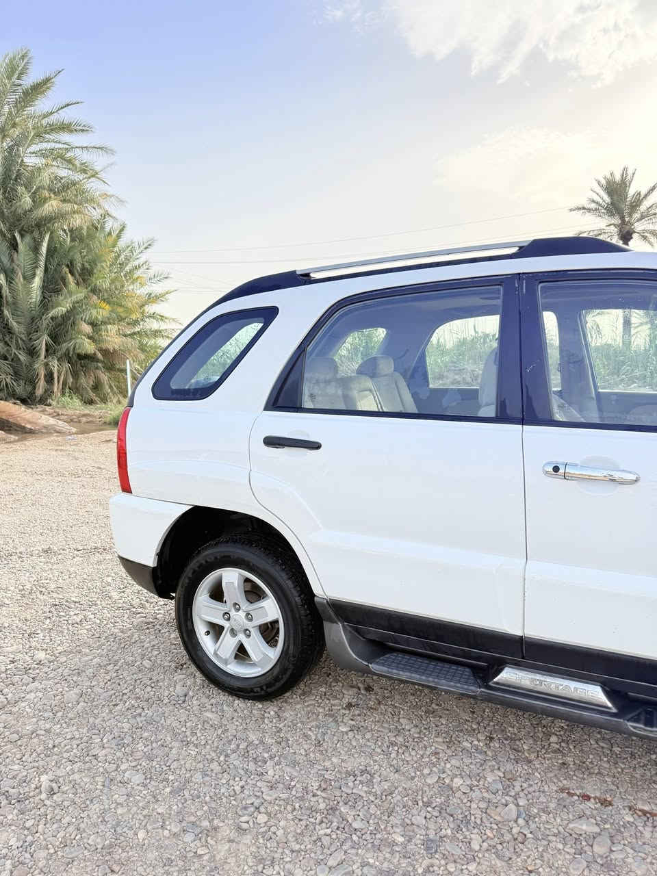السلام عليكم
سبورتج 2009 خليجي رقم بغداد مشروع وطني محرك 2000مكفوله من الصبغ والضربه ماعدا تكحيلات اثر شخط مكان واحد فقط السياره جاهزه من كلشي محرك وكير بلادي تخم تاير 
مكان السياره بغداد المحموديه ***********
