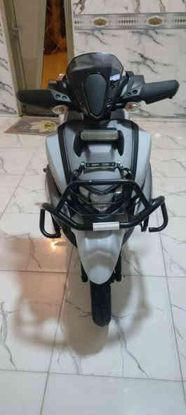 يا الله
دراجه زت آر موديل 2024 كفاله
ماشيه 2000 حقيقي سويجين ودرع
السعر مليونين و250
***********
