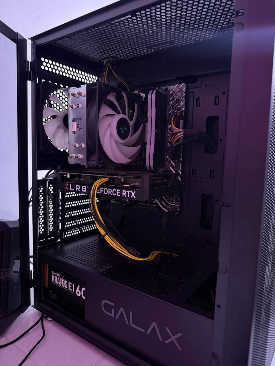 بي سي للبيع السعر مليون او نص ما مستخدم اهواي
المواصفات :

كارت الشاشة : RTX4060 

الرامات : 32 

المعالج : i5 جيل 12 

البور سبلاي : 600 واط 

ويا شاشة 180HZ من msi

ويا سماعة + ماوس كيبورد +  يو بي اس + ماوس باد 

للتواصل : *********** 

للتواصل : ***********
