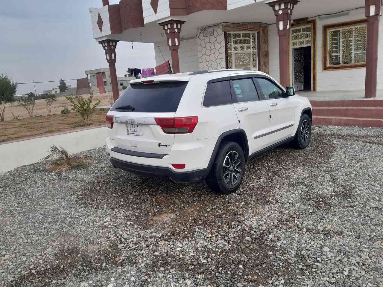 السلام عليكم جيب الاريدو موديل 12 شرط تحويل محرك كير شرط فول ماعده فتحه السقف تشغيل عن بعد السعر 172 بيها مجال مكان القياره *********** يرهم مراوس الفرق نقد٠٠٠٠٠٠
