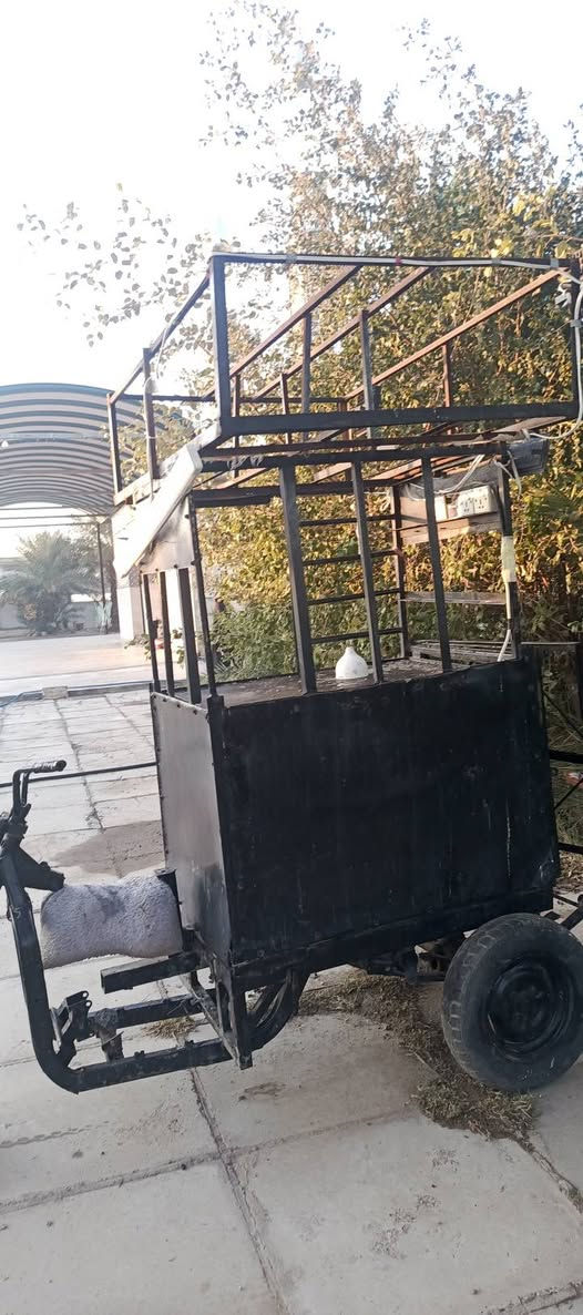 عربانه زغيره وتحمل 6سماعات على شكل ستوته للاستفسار اكثر تصال على الرقم ***********اومراسله الحساب
