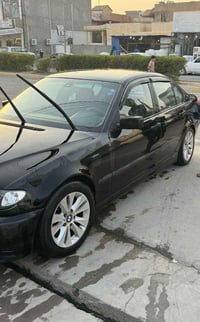 E46  للبيع   325 m45 موديل 2000 سنوية بسمي سيارة حلوة كير محرك كهربائي...