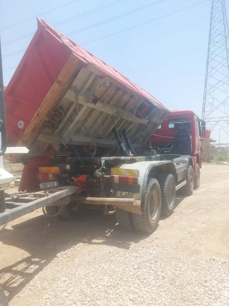 بدي للبيع الماني جديد بلكارتون هوه وجامغلاته  دعاميه وتسايس مال مقطوره. و  تانكي هدوريلك  تفصال.  مال اكتروز شيال طول٥٨٠ مكانه العماره 
***********
