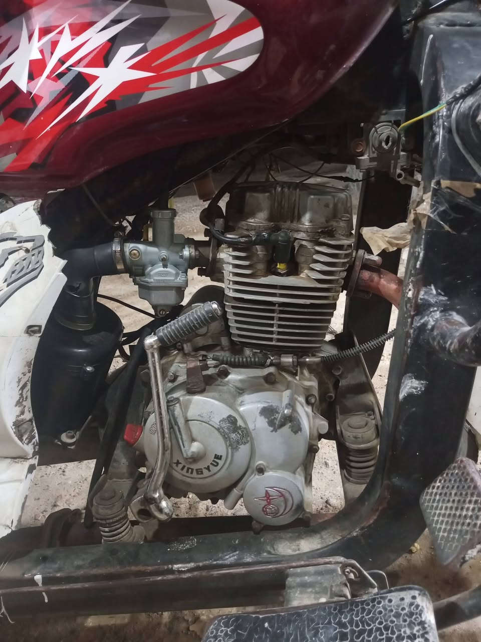 ستوته للبيع السعر 800 وبيها مجال زنقوره ***********
