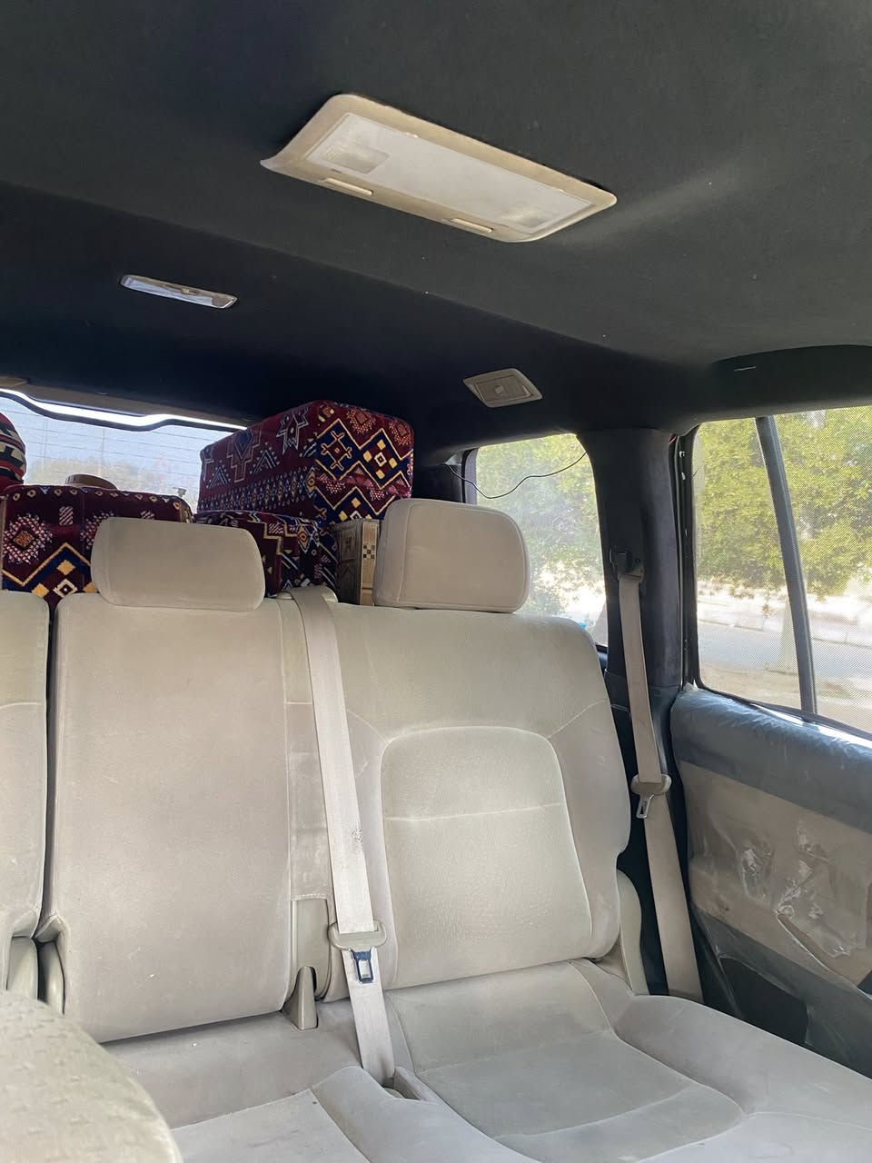 سلام عليكم لاندكروز 2010 الساره 8 سلندر بانزين 4700 ماشيه 92 الف بلاد سياره بيهه صبغ صفحتين بدون حادث ولا ضربه ابيعلك حزام السياره مصروف عليها هواي كلش حداديه ايرونمان  وطبلات برو فندو. ويل ميثود  وتاير شاهين السعر 260 وبيها مجال قليل مكان ميسان استفسار   *********** هزه جديده ورقم بغداد مرتب وسنويه بسمي
