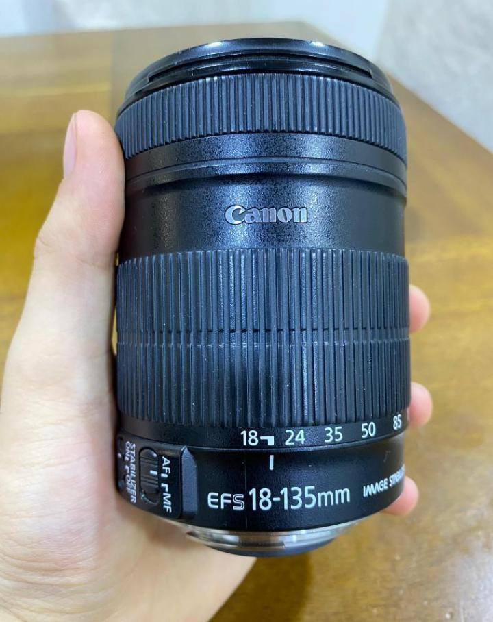 كاميرا كانون 700d
العدسة 18-135 mm

الكاميرا نظيفة مال مصورة و انت قيس شكد نظيفة 
تاخذها شرط الفحص

السعر// 375 
للتواصل// 7758629844


**إذا كنت صاحب هذا الإعلان وتريد حذفه لأي سبب، رجاءا أرسل رسالة إلى الدعم الفني**