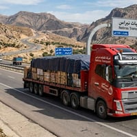🚛🔥 نقليات لجميع محافظات العراق 🔥🚛 هل تبحث عن نقل سريع وآمن لبضاعتك؟  ن...