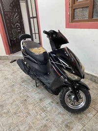 دراجه ماكس للبيع بوشه 49 بلاد السعر 475 اللي يريد يتصل هذا رقمي(077005...