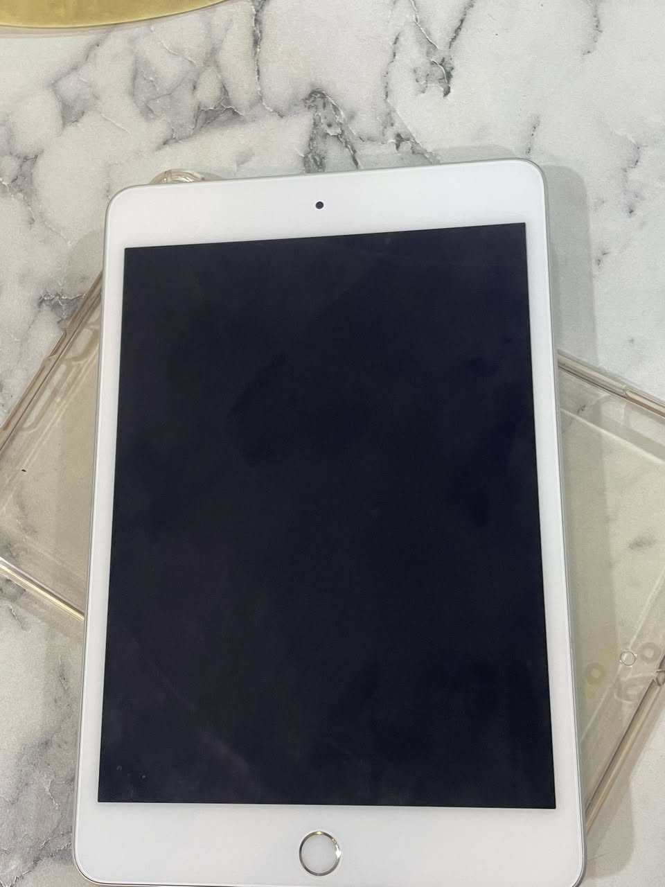 ايباد ميني 5 يدعم سيمكارت لوك مامفتوح عيب مابي مامبدال بي شي بطاريه 89 ذاكره 64 ببجي فول 60 فريم تحديث 26 قفط اكو شخط خفيف بل كلاسه مامثر حتى مايبين بس اني اكول حتى بين الحرام حلال مكاني كركوك حي العسكري سعره 220 الف بي مجال


**إذا كنت صاحب هذا الإعلان وتريد حذفه لأي سبب، رجاءا أرسل رسالة إلى الدعم الفني**