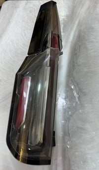 للبيع بكلايت كاديلاك اسكاليد 2024 اصلي خليجي مال تفصيخ  عقل والد شغال ...