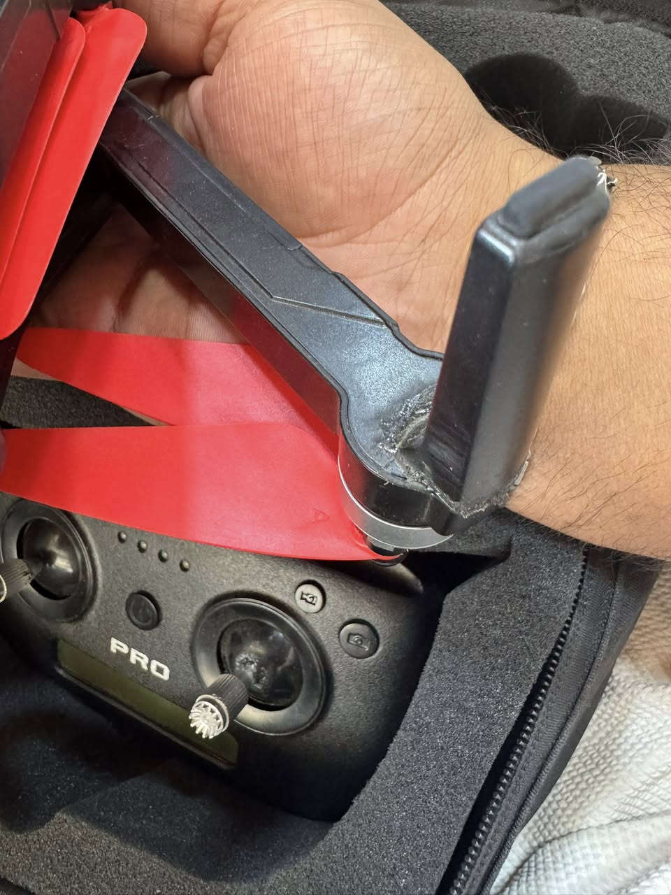 SG906 pro
كاميرا گمبل 

مستخدم وياها بطاريتين 

بيها  فطر ومصلح مصورة شغالة ما عيب 

شكد تسوى قيم واخذ


**إذا كنت صاحب هذا الإعلان وتريد حذفه لأي سبب، رجاءا أرسل رسالة إلى الدعم الفني**