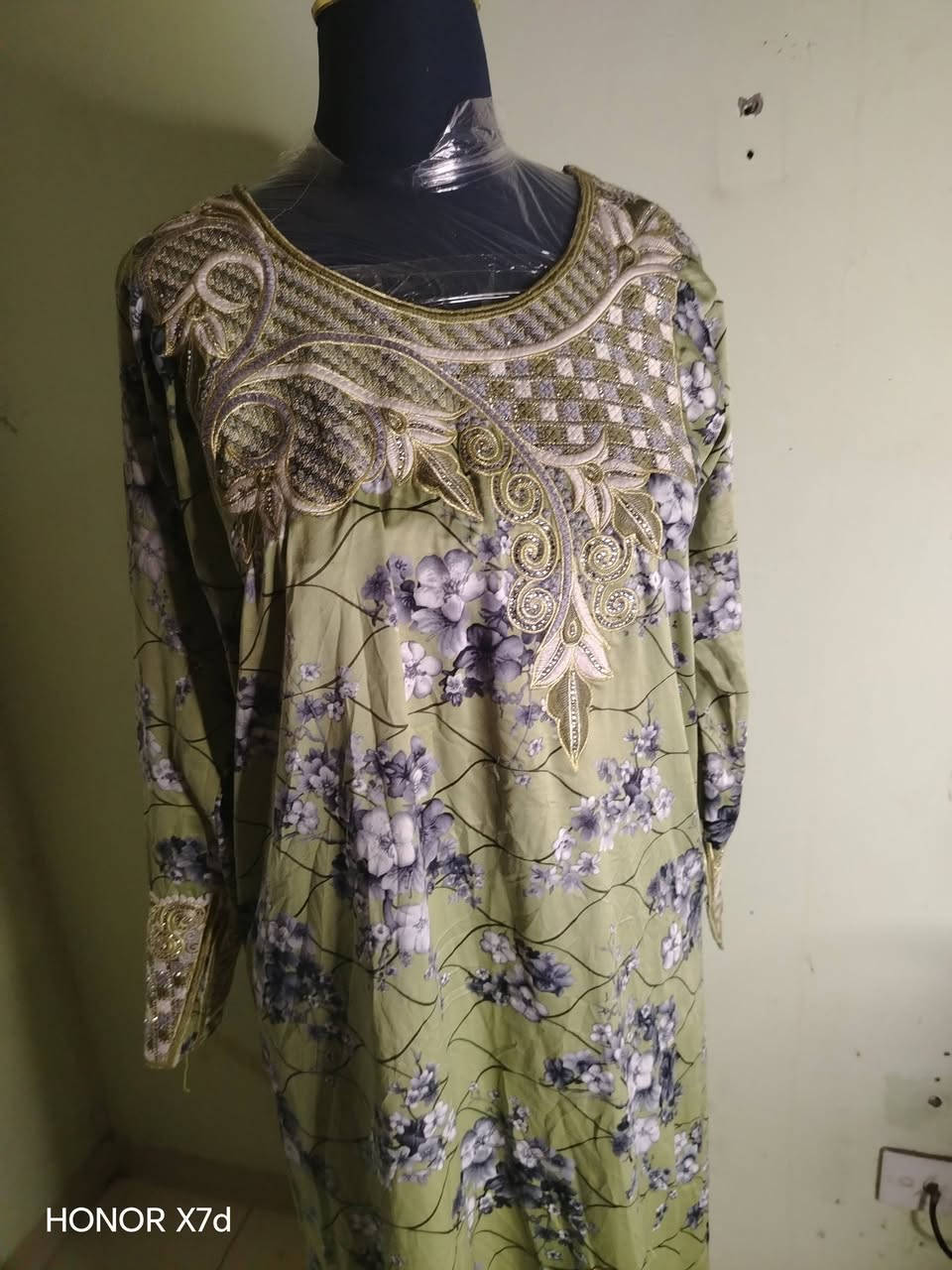 يالله يارزاق بنات متوفر مخاوير اكسسوارات اظافر قراصات


**إذا كنت صاحب هذا الإعلان وتريد حذفه لأي سبب، رجاءا أرسل رسالة إلى الدعم الفني**