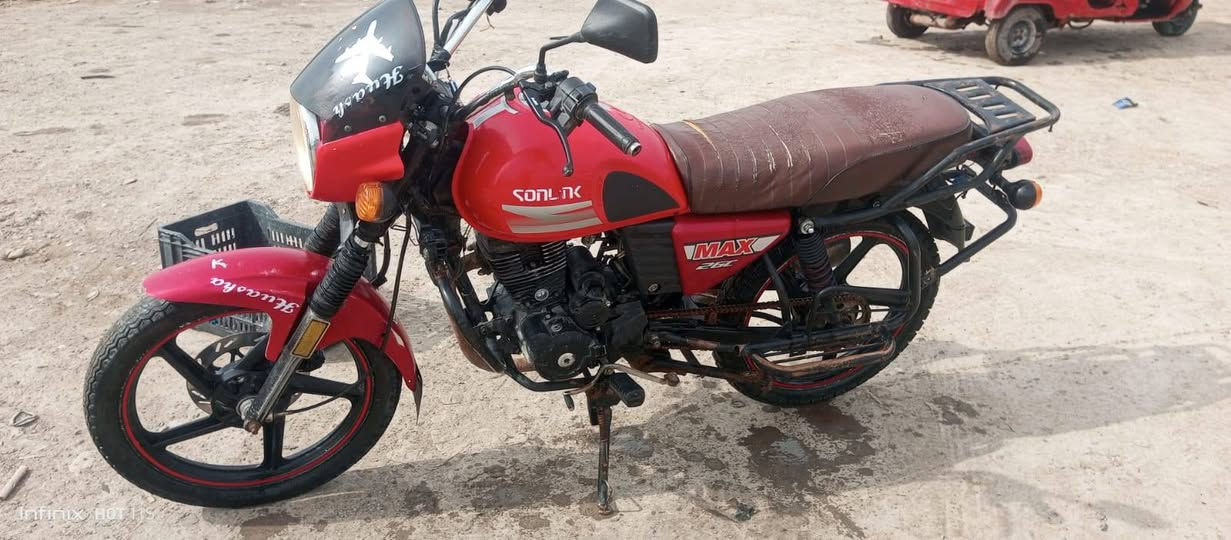 دراجه موديل 22 للبيع سعر 650 مكانها الخالص رقم الهاتف ***********
