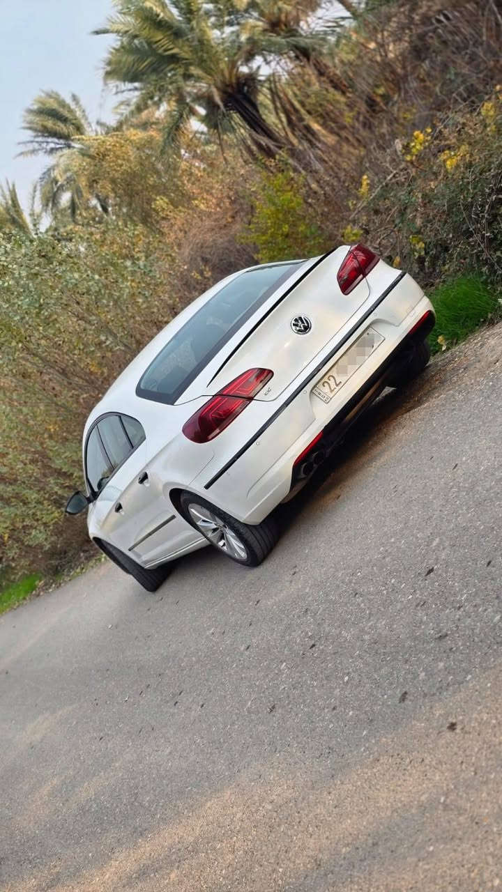 فخامة ألماني 
 فولكس واكن باسات
سنه الصنع.      2014
لون المركبه.   أبيض 
رقم المركبه.   أربيل 
وارد.             خليجي
كفاله.            صبغ 

 ✨مواصفات المركبه ✨
            بصمه.           
       فتحه سقف 
       شاشه كبيره
12 سماعه من طراز فاخر 
       مقاعد جلد 
     تبريد قطعتين 
        أوتو هولد
       مثبت سرعه 
        مانع تزحلق 
  حساسات امامي خلفي
      زراكه مازدات
   هاند بريك بصمه
       لايت أوتو
 الكير 6 نمر المرغوب
 المحرك 2000 تيربو        
والكثير من مواصفات لم تذكر 
الاستفسار ***********
المكان ديالى
