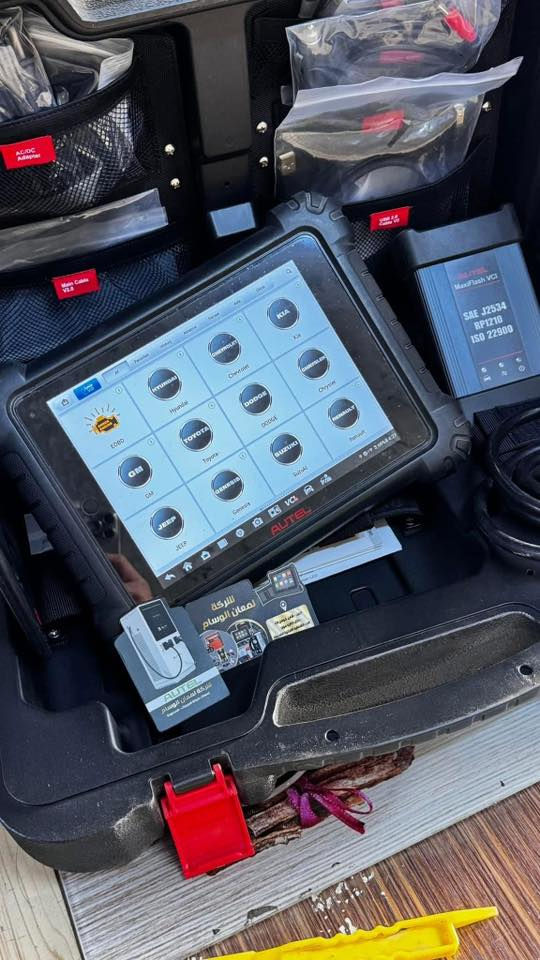 السلام عليكم
جهاز للبيع 
الحجم 909
تحديث باقيله اربعة اشهر 
مشتري من وسام اربيل
معهُ اشتراك جيب ودوج  من موديل 2018وصاعد 
  السعر على الخاص: ***********
