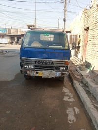 من رخصة ألادمن تويوتا حمل للبيع موديل 1993 مكينة ثري واي بانزين خمسة ك...