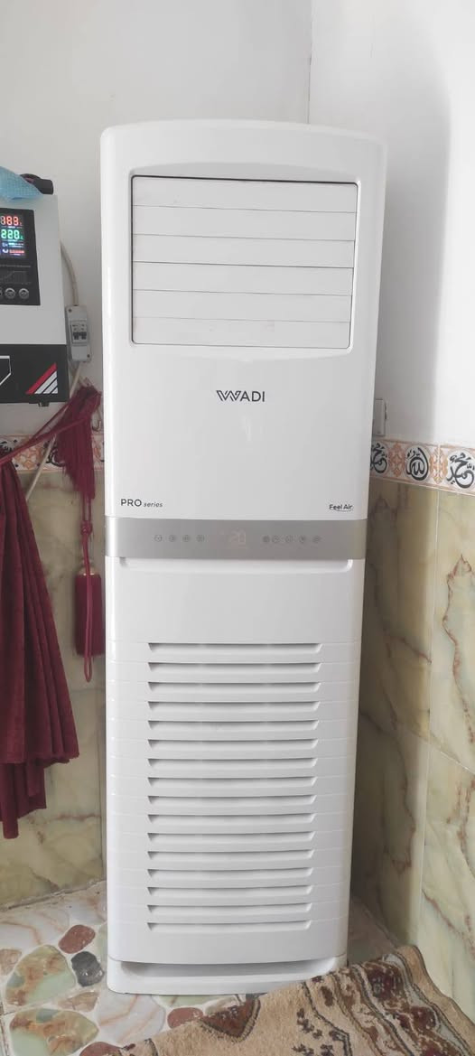 سبلت الوادي ثلاث طن وشاشة للبيع للاتصال سبلت الوادي ثلاث طن وشاشة للبيع للاتصال ***********
