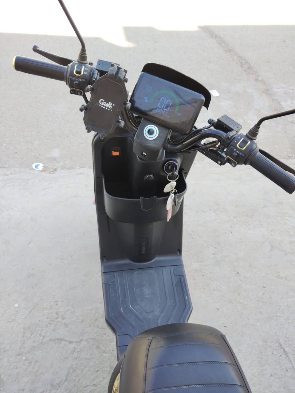 السلام عليكم
دراجه شحن نوع R11 شركه WINLLE
الدراجه 5 باتريات كبار نوع ونلي الاصلي 32 امبير
استخدام قليل اخت الحديده كهربائيات كله شغاله 

الدراجه نضيفه وكامله مابيه اي نقص 
 فول مواصفات سرعه 109 صاروخ ماشاء الله
تجي بيه بصمه وسويج وكارت تشغيل وبيه بلوتوث 
اضافه الى شاحنه الاصليه والنضافه الدراجه امامكم 

السعر 450 الف 
العنوان بغداد 
رقم الهاتف ***********
