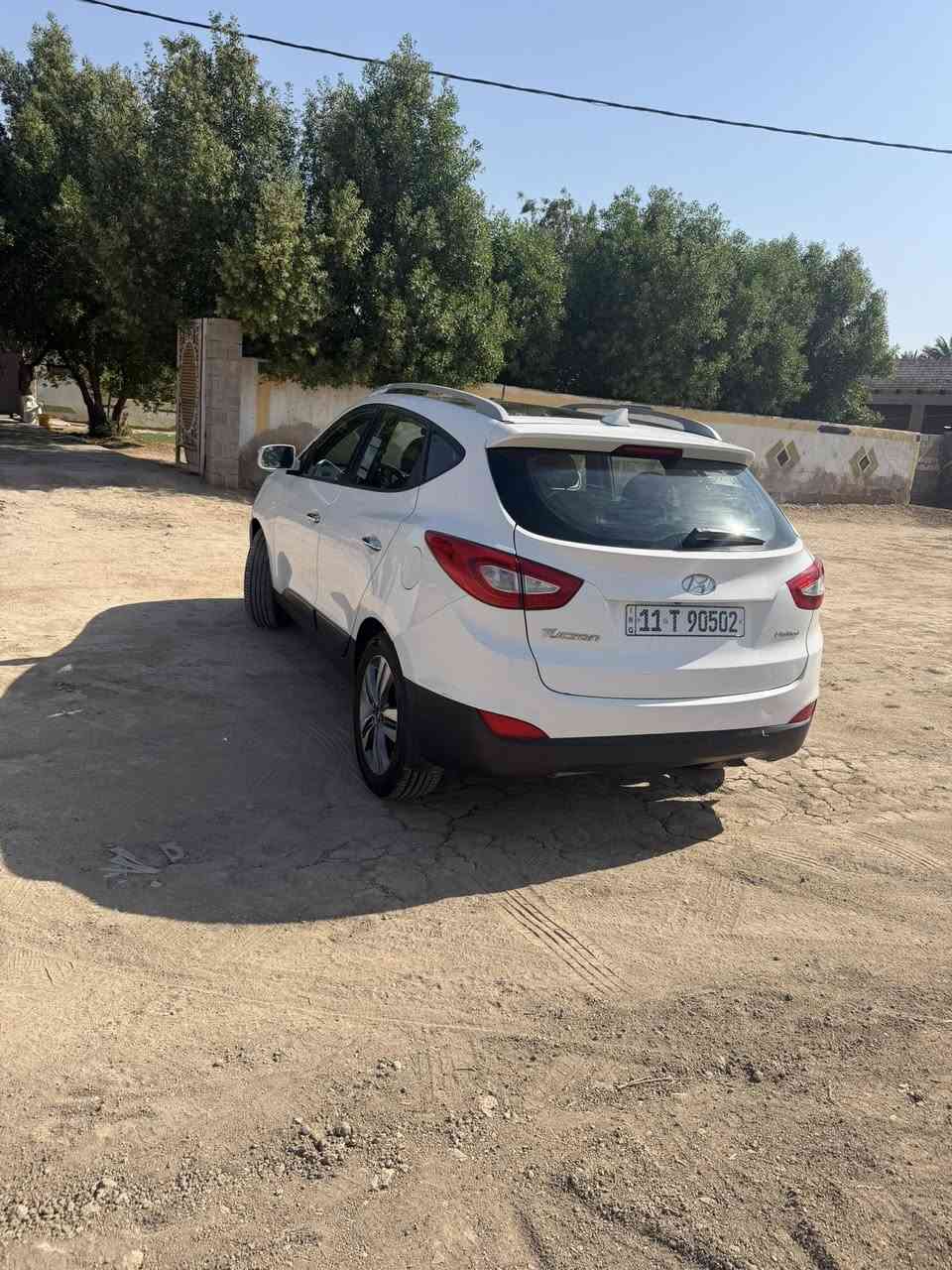 توسان فول بصمه بنراما كشن كهربائي كامره تبريد قطعتين بيه قطعتين صبغ موديل ١٥  بابل الحمزه الغربي ***********
