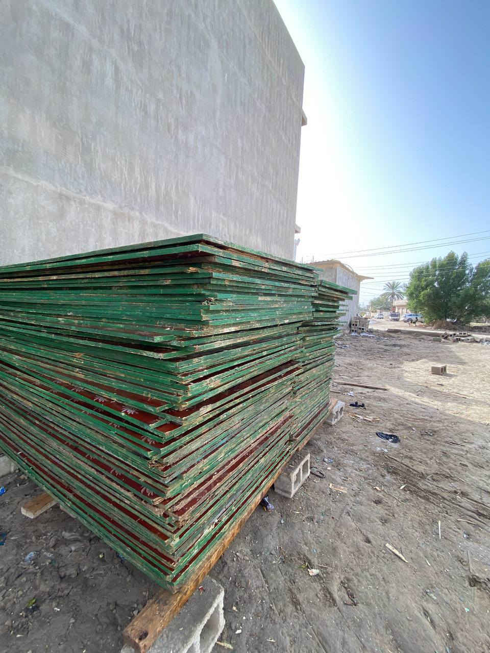 السلام عليكم بلاويد ستندر شغله وحده فقط السعر مناسب جداً مكاني حله للتواصل ***********//***********
