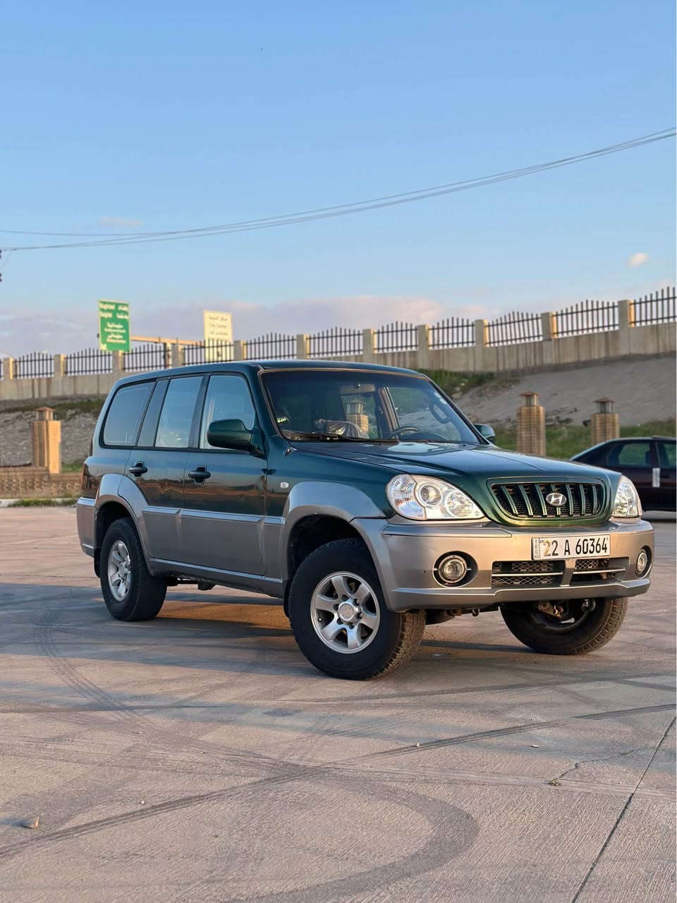 سلام و عليكم سيارة هونداي تريكان للبيع
موديل ٢٠٠٣ -كير عادي-دبل اكسل-جام كهربائي 
رقم و سنوية جديد شرط تحويل و غرامات
سيارة جديدة بدون ظربة مال بيت ماشاءالله حلوة
طايرات جديدة غرفة جديدة صدر كلها جديد مصرف مابي
مكان كركوك سعر ٦٠ بيها مجال بسيط لل شراي
***********
*********** كركوك, العراق
