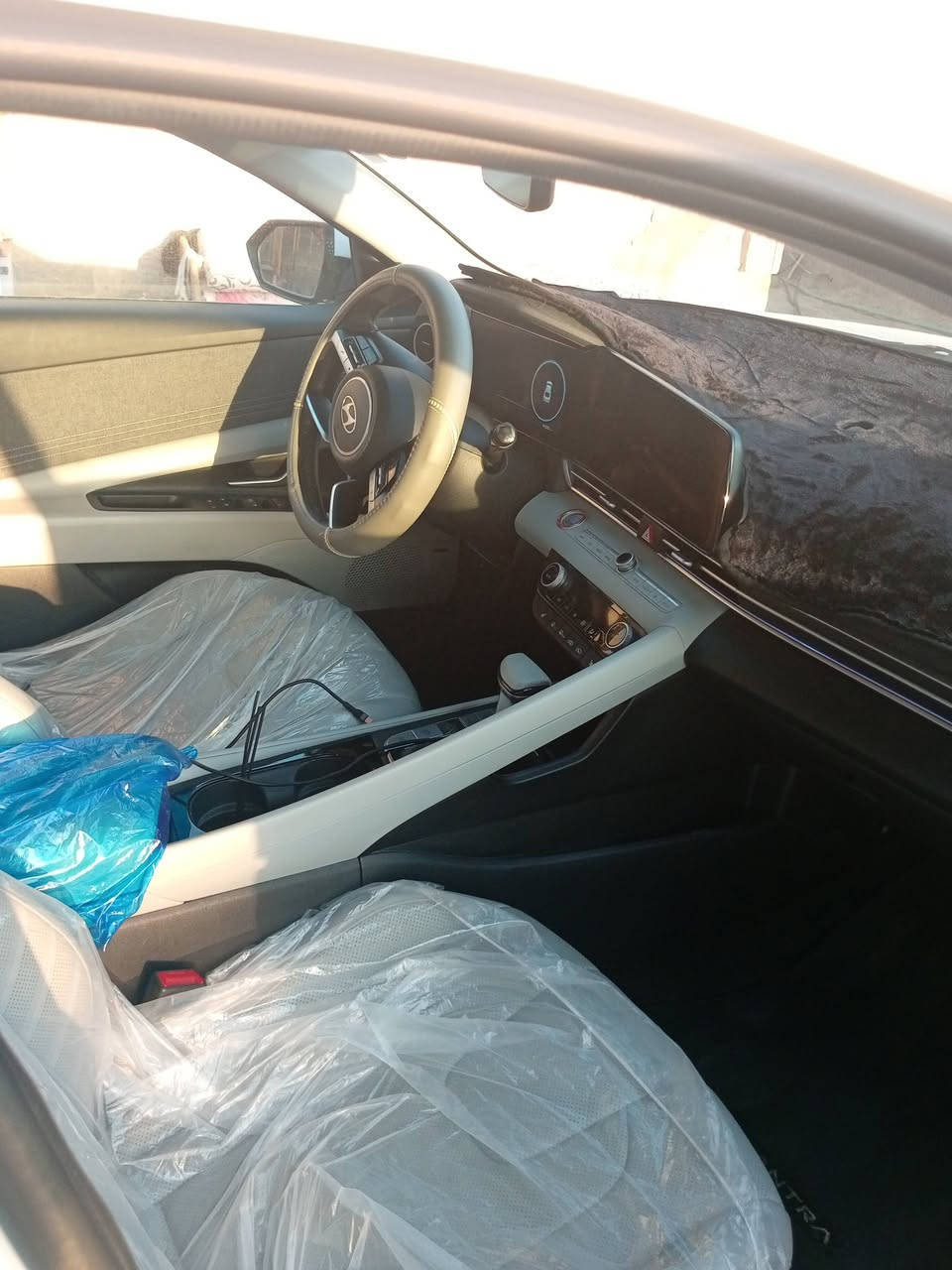 النترا موديل 2024 فول موصفات حادثة موضح بل صورة بس راس بنيد والدعامية رقم انبار باسمي  محرك 2000 دوش  ماشية 39,000  مكاني الانبار قضاء الكرمة للاستفسار الاتصال على الرقم ***********
