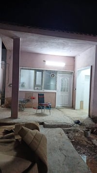 كويه ستي كويسنجق • ٢٢٠م • مؤثث