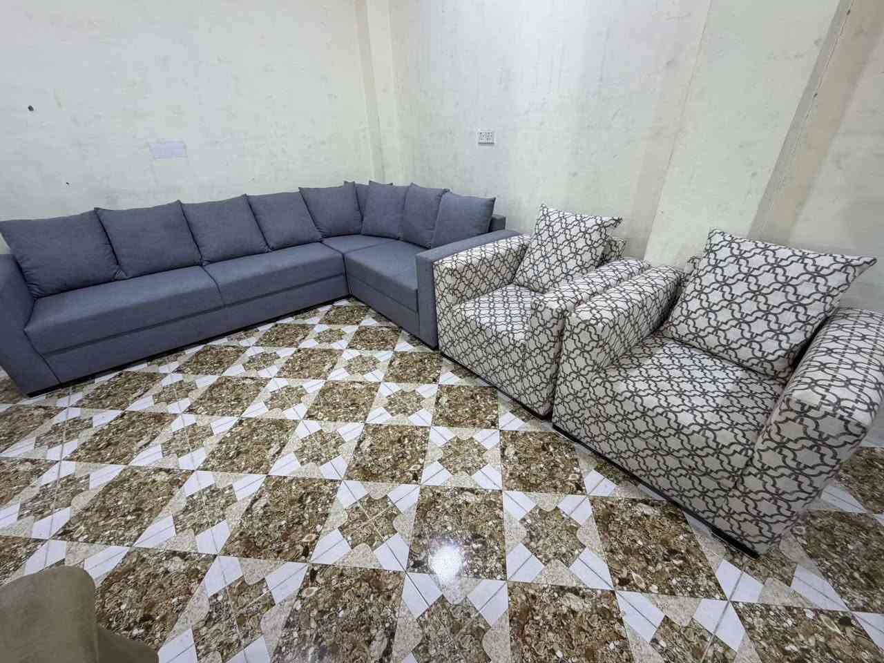 بؤ فروشتن
زور باكة بيعةيبة تابليي جوانونايابة
دةسكردةخسوسيية بازارينية
قوماشي كابويي
ديزاين توركيية
١٠ نةفةريية
***********
