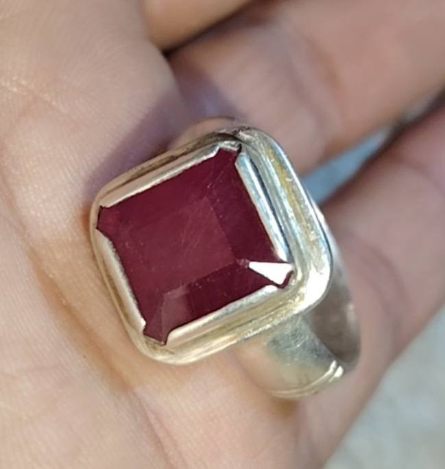 تحف ياقوت أفريقي زمرد كولمبي داودي صياغه ضخمه مطعمه فيروز وموجان ابيع شلع السعر خاص


**إذا كنت صاحب هذا الإعلان وتريد حذفه لأي سبب، رجاءا أرسل رسالة إلى الدعم الفني**