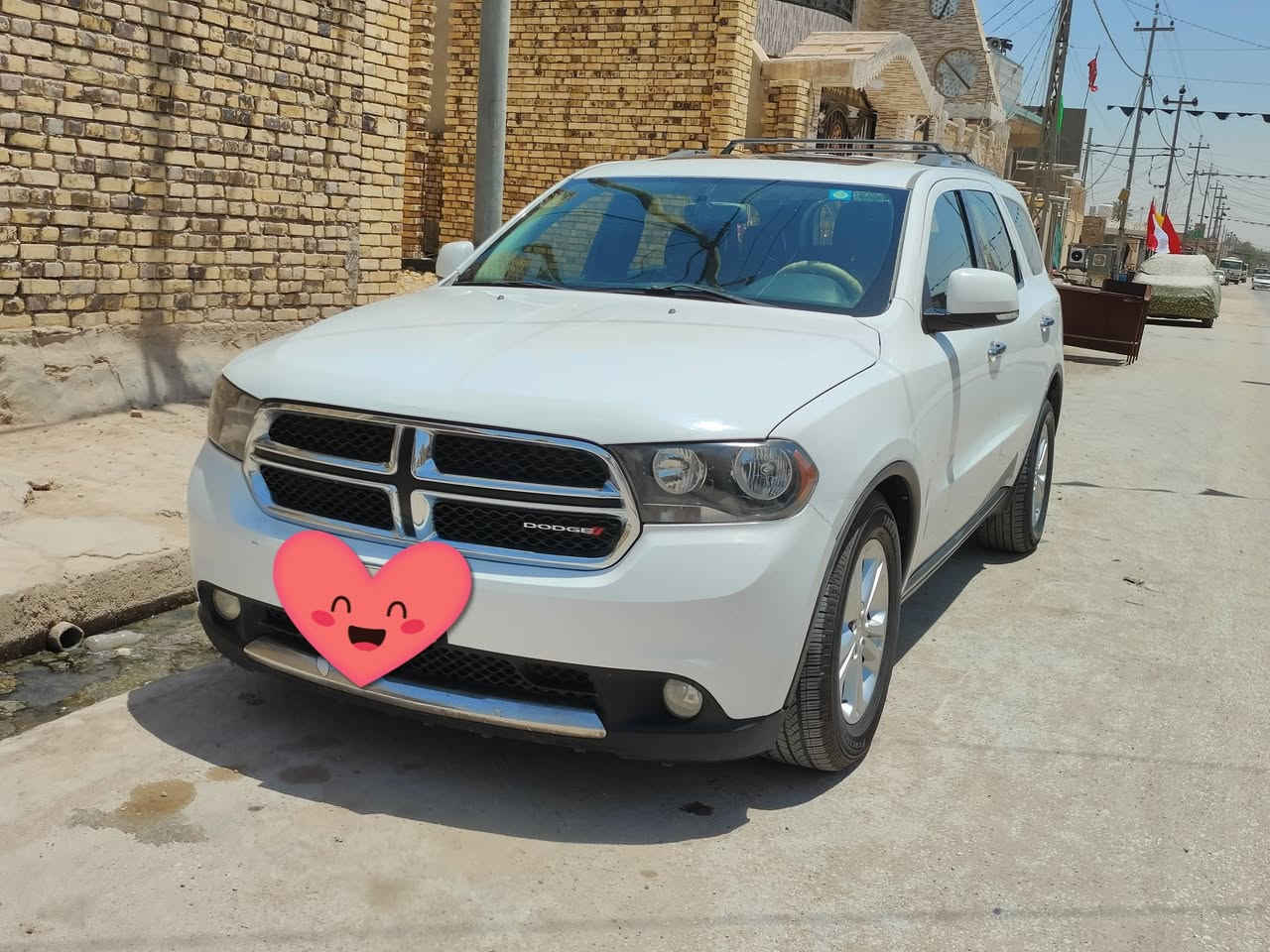 دورنكو فئه كرو موديل ٢٠١٣ هيمي بسمي الرقم بغداد خليجي فول السيارة ومكفولة ماعدا بارد  قليل السعر ١٩٠ وبيها مجال قليل مكان السيارة الديوانية غماس للتواصل ***********
