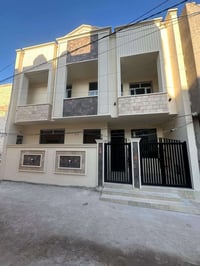 يعلن المشرق للتطوير العقاري  عن تنفيذ دار مساحه 120م 🏠 متكون من ثلاث ط...