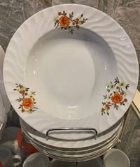 مواعين عميق • ٢٣ سم • جديد