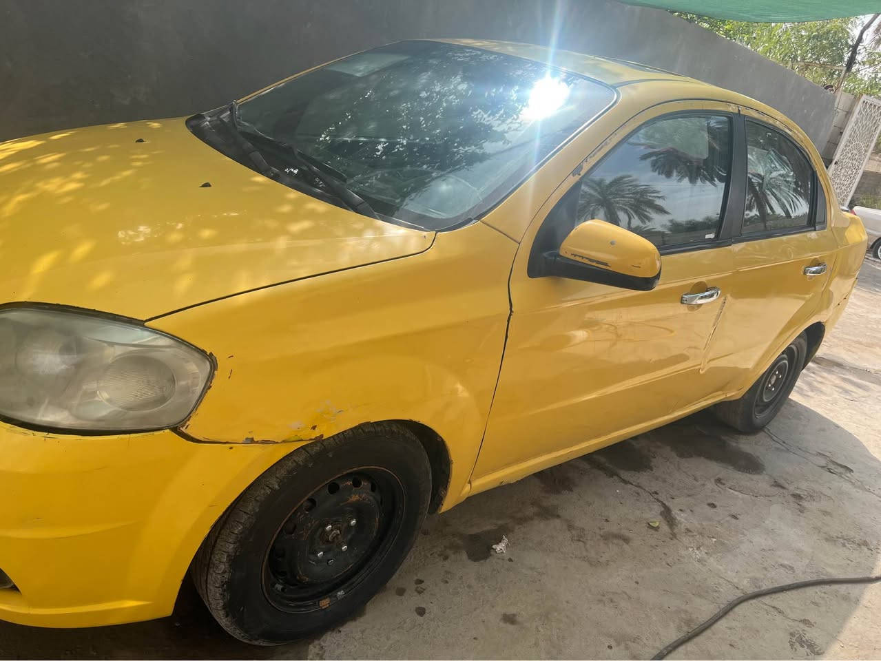 أفيو موديل ٢٠١١ رقم بغداد فقط تستلم لوحات دولي السياره فتحه وشاشه وكير اوتو  مكينه كير جدد باتري كهربائيات جدد مكانها بابل السياحي سعرها ٣٨ مجالها بسيط 
***********
*********** حلة, بابل
