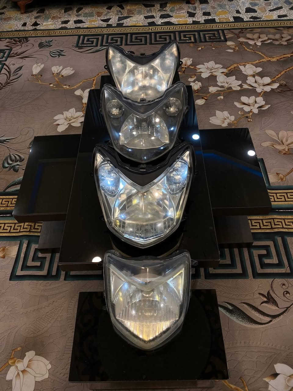 السلام عليكم تفصيخ غراض بلاديه وعل فحص سكنس نثيه  كابريتر ثعلب  كابريتر  كلشي موجود..
توصيل موجود واتساب ***********
