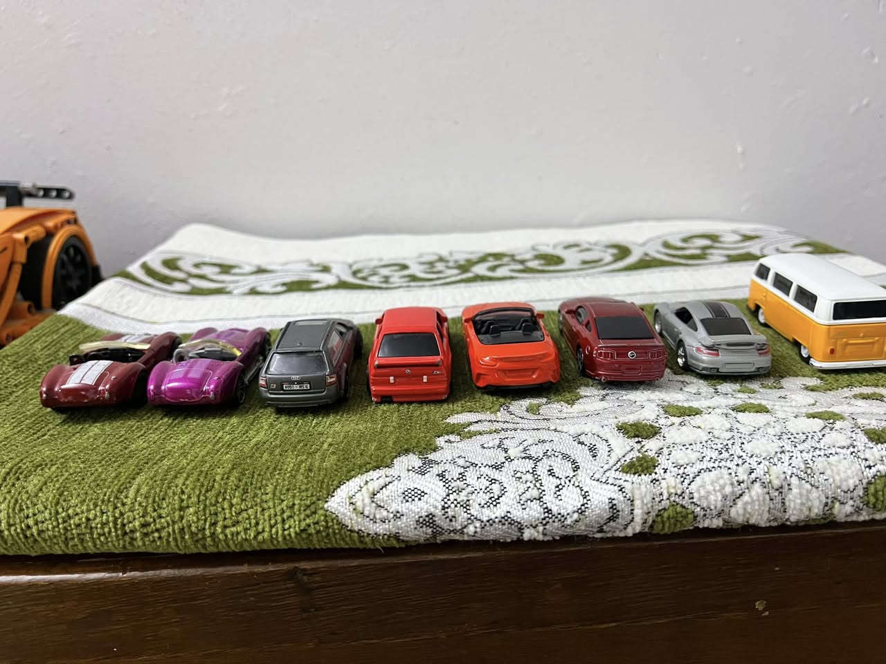 السلام عليكم سيارات حديد للبيع

احجام وشركات مختلفه منها هوت ويلز ،مايستو،بوراكو،cca
ابيع شلعه كامله 
السعر 35 الف 
مكاني 
بغداد حي الجهاد


**إذا كنت صاحب هذا الإعلان وتريد حذفه لأي سبب، رجاءا أرسل رسالة إلى الدعم الفني**