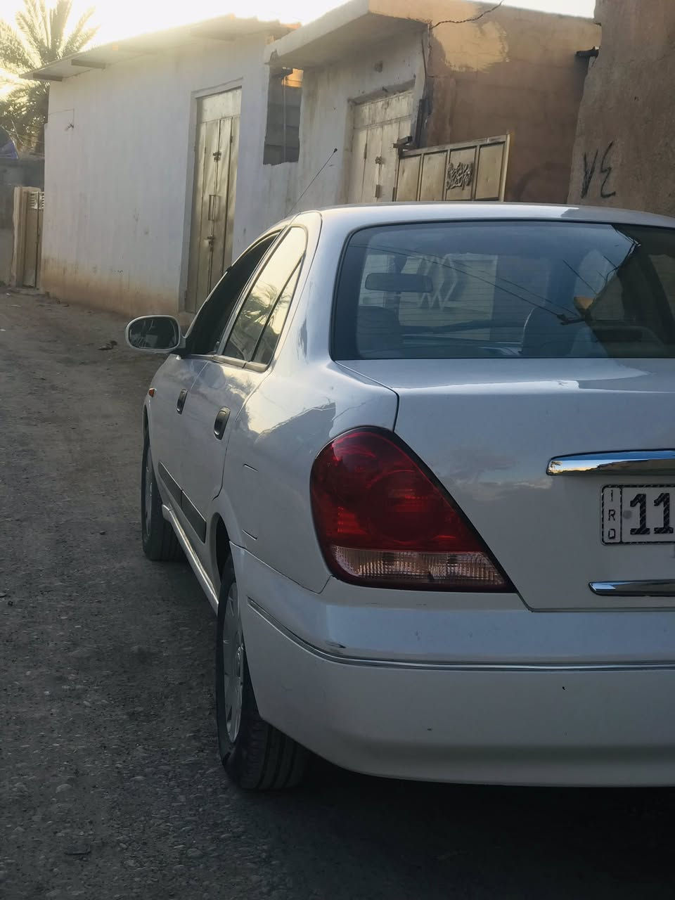 السلام عليك سياره للبيع نيسان سني موديل 2005 رقم بغداد انكليزي بسمي تحويل ثاني يوم محرك خير من الله حجم المحرك 1600 تبريد مضومة جديده صدر جديد بيهه طخه خفيفه يم قفل 🔐 صدوك فقد او لباقي كله كفاله مكان ديالئ سراجق رقم الهاتف ***********
