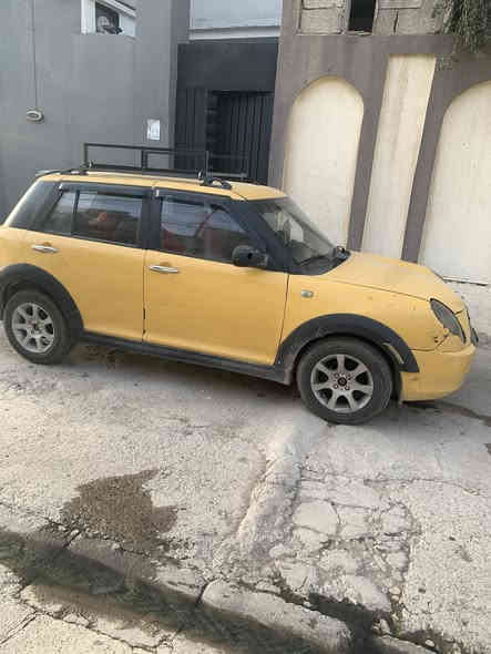 السلام عليكم سيارة ليفان للبيع شغاله شرط التحويل بدون وكاله من صاحبها الشرعي السعر 15قفل ***********
