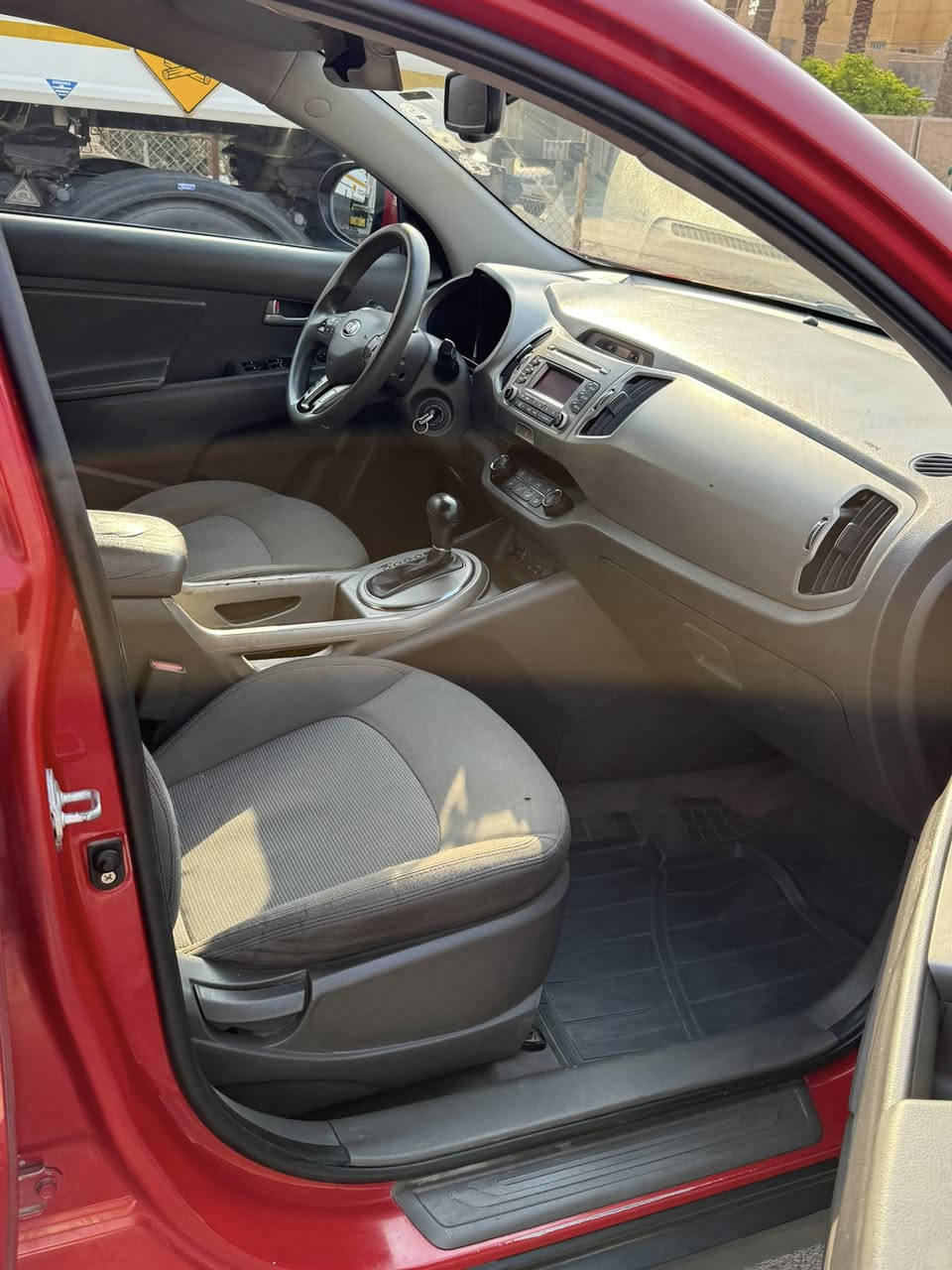 سبورتج16 خليجي رقم اربيل بسمي سعرهه132 وبيه مجال مكانه بغداد ***********نص فول فور ويل تبريد قطعتين السياره جاهزه كل نقص ما بيهه كير مكينه مبدله وكاله سعرهه24 ورقه ومصوره قبل لا اشدهه بيهه صبغ البنيد بس بخ
