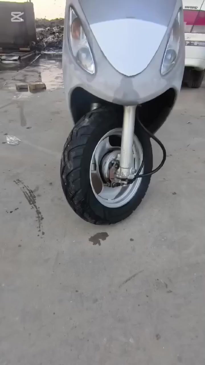 سلام عليكم دراجه ماكس منغولي للبيع مبدله بس ولفات عل فحص جيب مصلح وياك غراضهه كله موجوده بلاديات ختم واحد وي المدينه مستعجل عله بيعهه المكان ديوانيه رقم ***********
