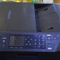 طابعة كانون ماكسيف 2140 تشتغل وجهين وشغلهة كلش حلوو سريعة ودقة بصورة ك...