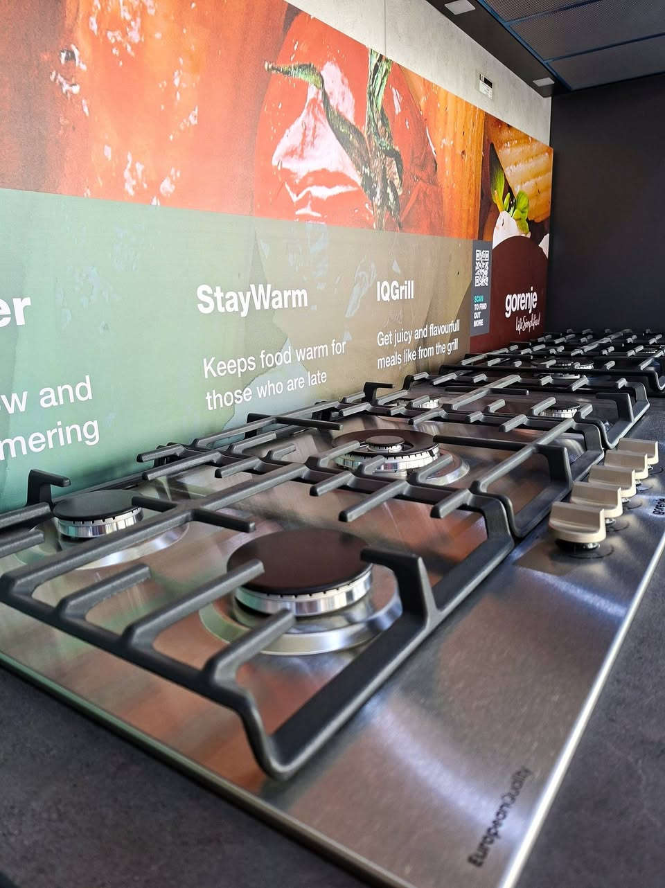 تخفيضات على طباخ gorenje قياس 90🔥
#معرض لورنس للأجهزة الكهربائية
وكيل معتمد لأفضل الماركات:
HITACHI • Hisense • DLC • gorenje • Fakir • BiSSEll
العنوان📍: الموصل – حي الوحدة –قرب جامع الصابرين
للطلب والاستفسار الاتصال ع الارقام التالية :
كورك / ***********
اسيا  / ***********
