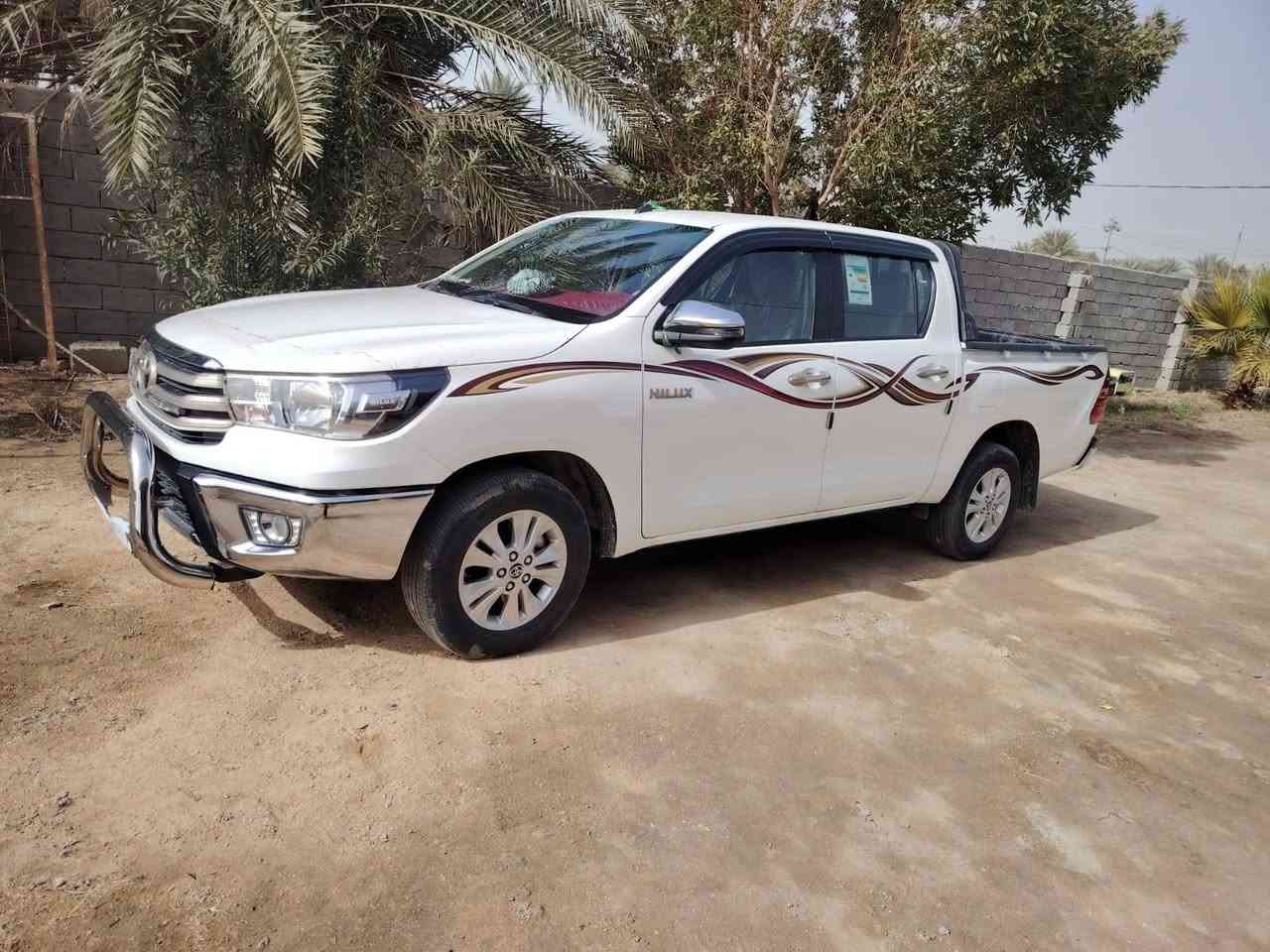 على بركة الله سياره هايلوكس موديل 2024زيرو ماشيه 20فقط كفاله عامه حتى من الشخط سياره مال جناي تواير اربعه شركه  سبير شرط مانازل رقم بغداد بسمي شخصيا السعر 315وبيه مجال للشراي مكاني بابل الحمزه الغربي للئتصال والاستفسار ***********
