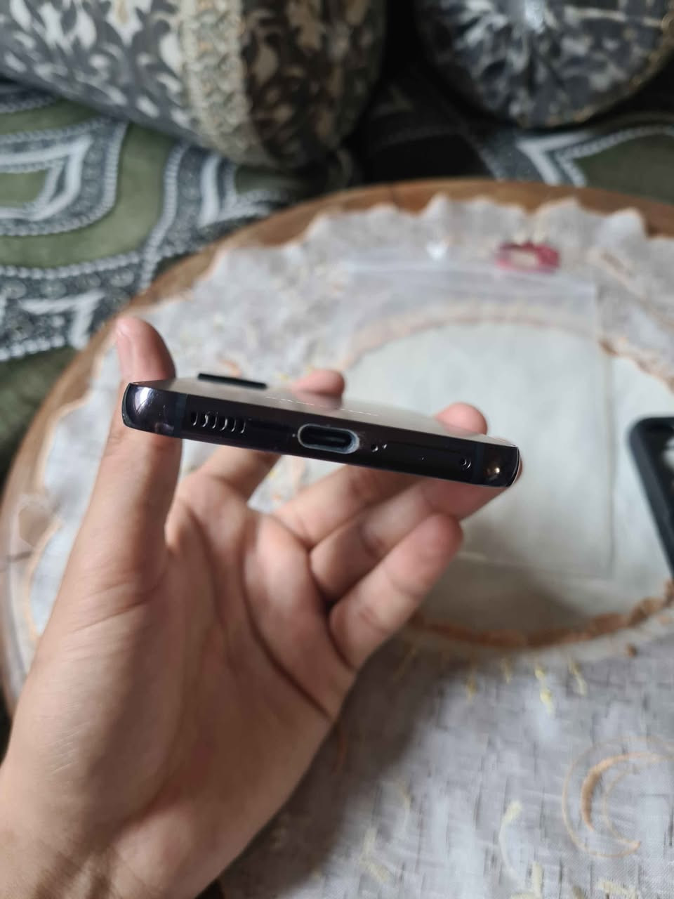 Samsung Galaxy S22 5G Jdid 
Storage 128Gb - Ram 8g
écran: Dynamic AMOLED 2X, 120Hz
Battery: 4500mAh
Camera : 50MP -12MP- 10MP 8K@24fps, 4K@30/60fps
Silfe: 10MP 4K@30/60fps, 1080p@30fps تينجداد, الراشدية


**إذا كنت صاحب هذا الإعلان وتريد حذفه لأي سبب، رجاءا أرسل رسالة إلى الدعم الفني**