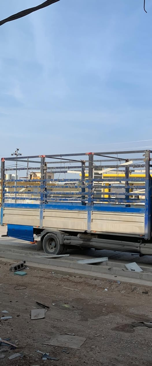 سلام عليكم بدي اتيكو للبيع  طوال 7و40 رتفاع 285 او مراوس بدي مسرحي  رقم هاتف ***********
