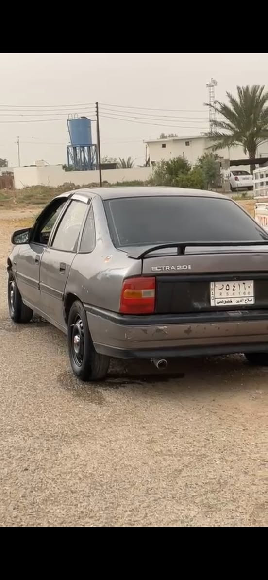 به ناوي خوا
بو فروشتن مه كينه ٢٠ گير و مه كينه به شرت 
سه رف و بوخاري نيه
سه ياره كه سنويه 
ليدراوي نيه كامل مسرفم تيي كردوه تاخم بيش و دوا تازه جاكم كردوه تاخم تايه تازه م بستوه سعري ٢١ مجال 
***********
